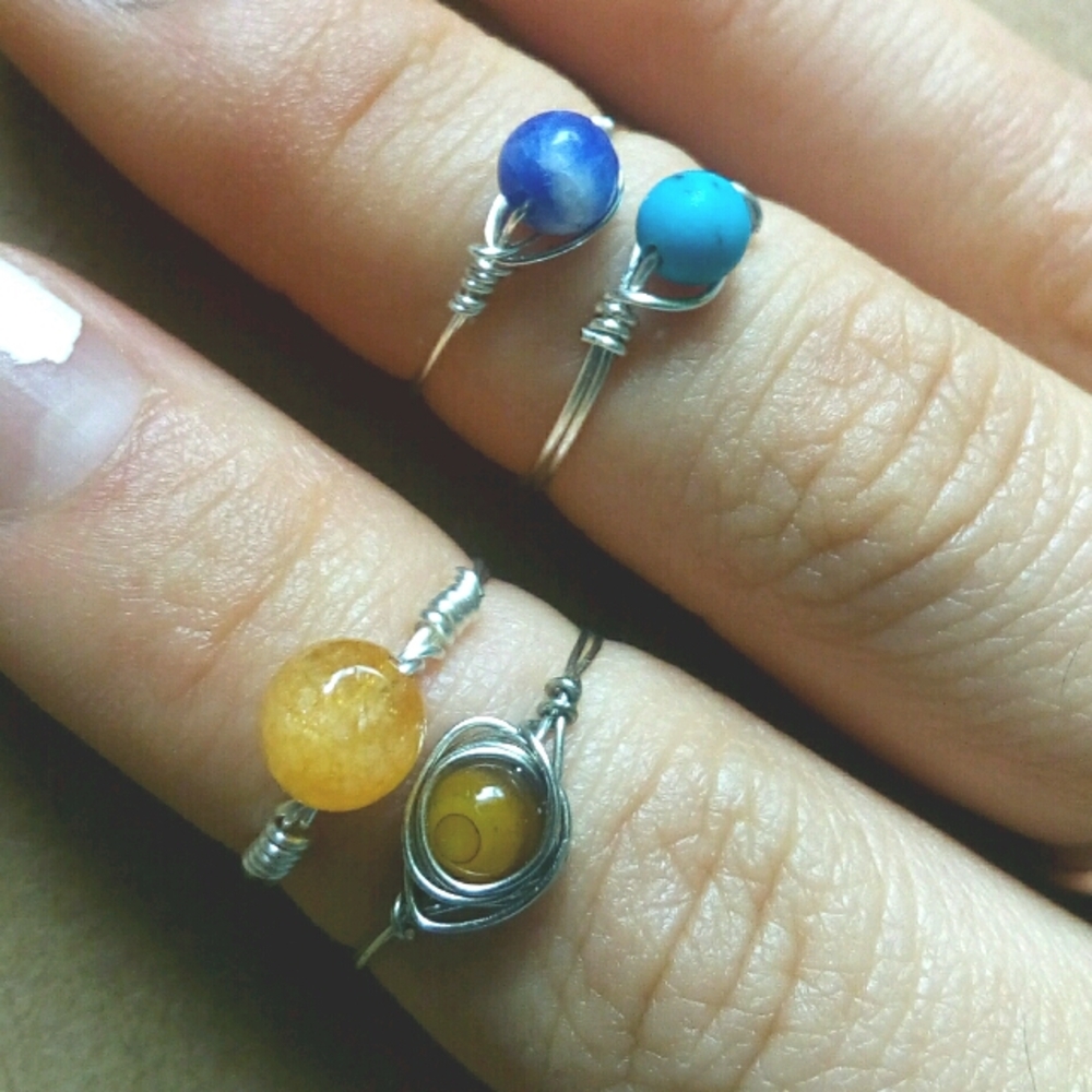 Handmade stackable crystal midi ring set - Picture 2 of 3